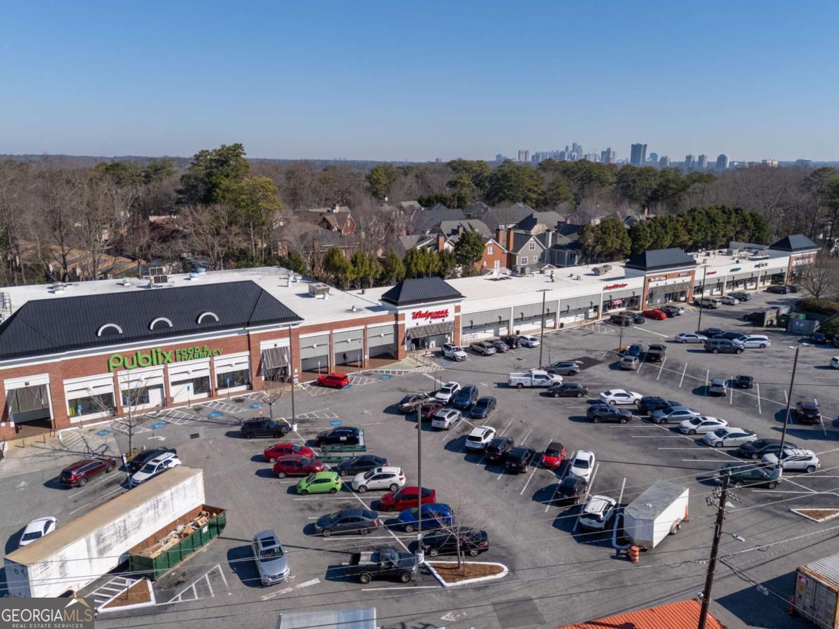 1849 Howell Mill Road NW Atlanta GA 30318
