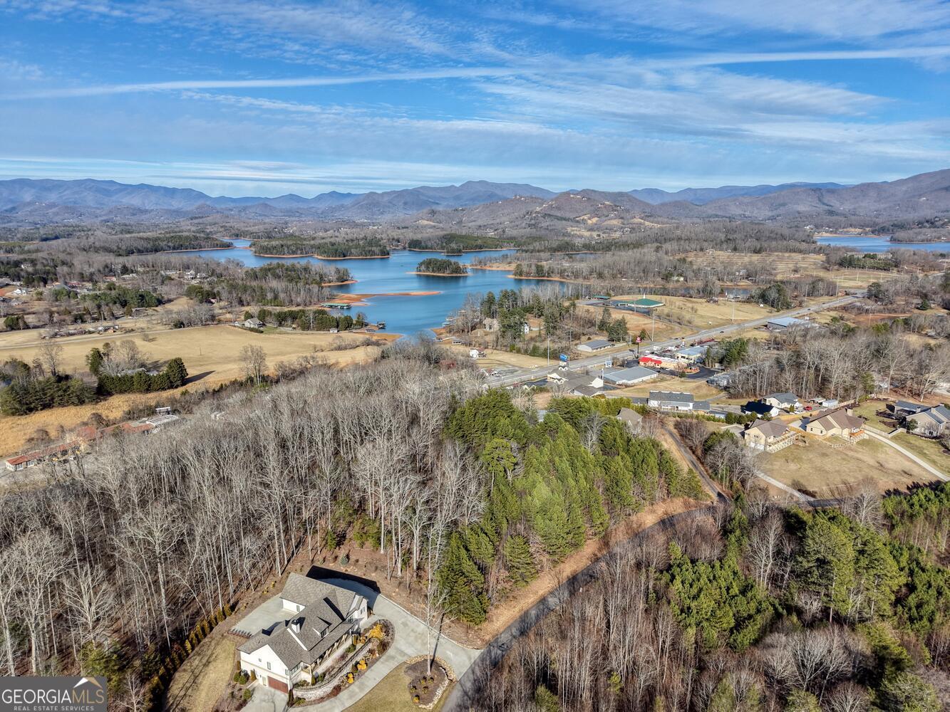 41 Hidden Fields Road Hiawassee GA 30546