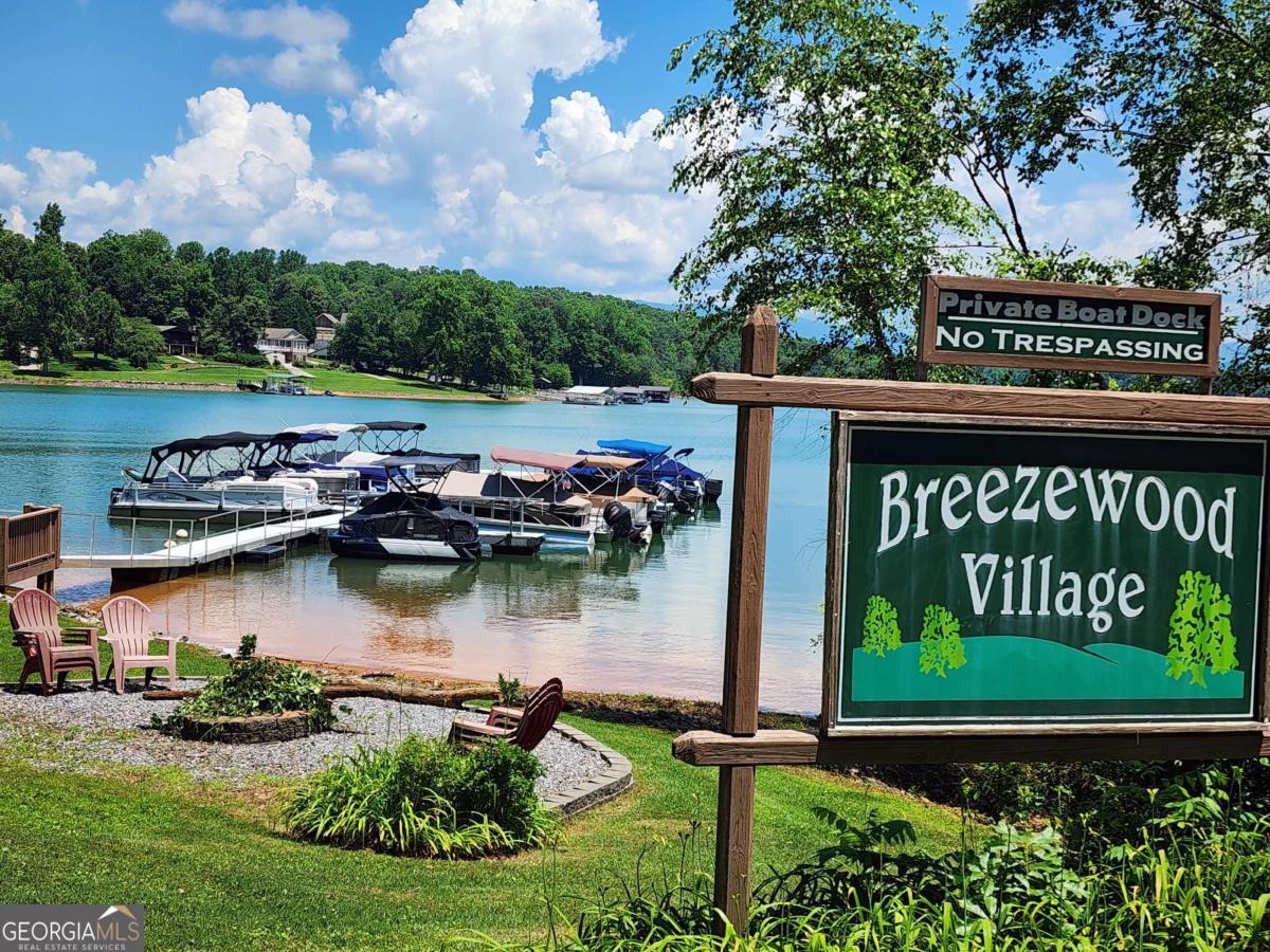 14 B Breezewood Village Young Harris GA 30582