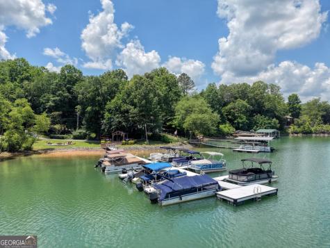 14 B Breezewood Village Young Harris GA 30582