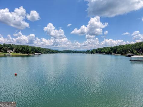 14 B Breezewood Village Young Harris GA 30582