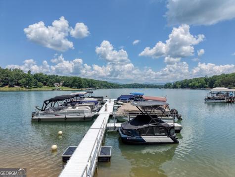 14 B Breezewood Village Young Harris GA 30582