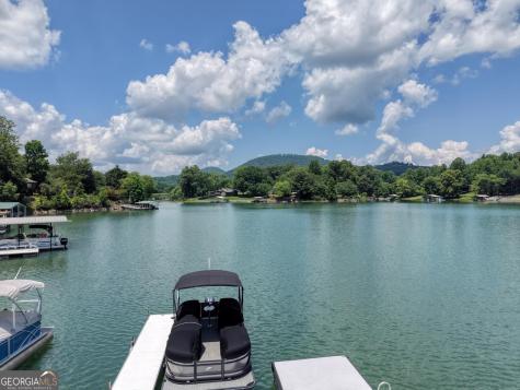 14 B Breezewood Village Young Harris GA 30582