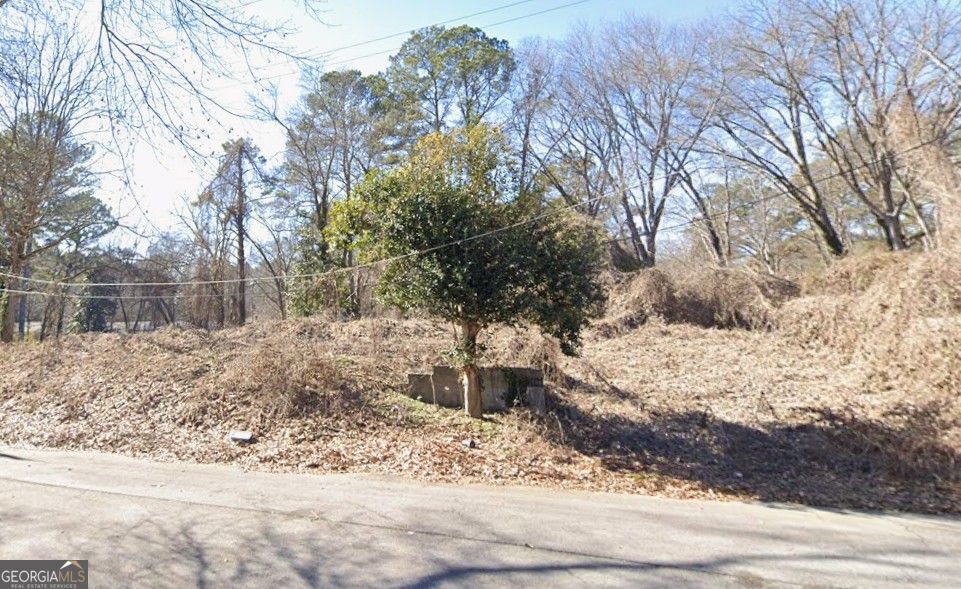 512 Gary Road NW Atlanta GA 30318