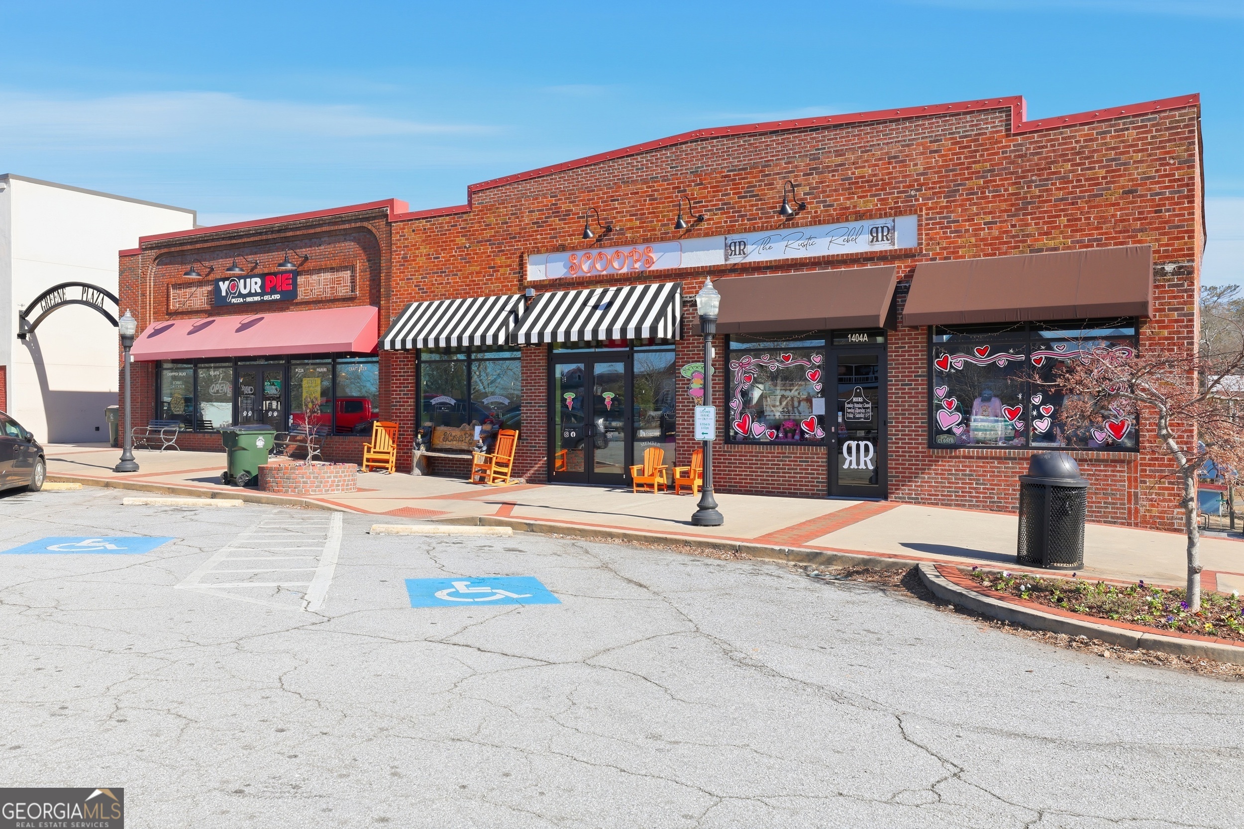 1284 Washington Street Clarkesville GA 30523