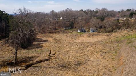 635 North Grove Street Dahlonega GA 30533