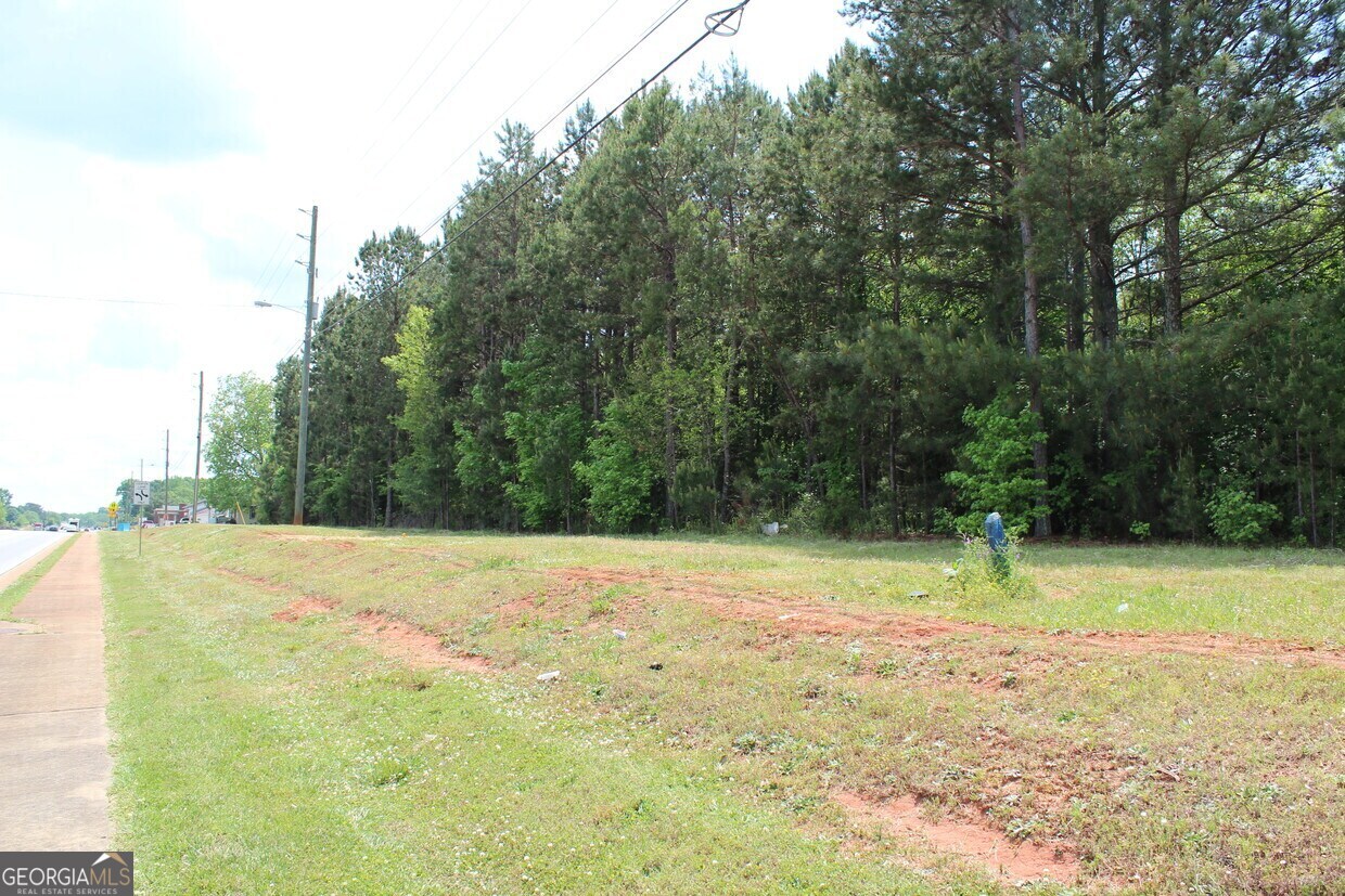 5246 Us Highway 441 S Nicholson GA 30565