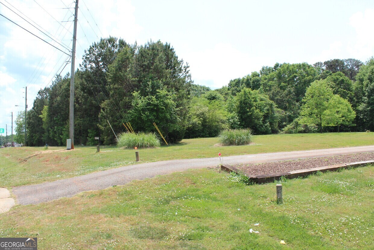 5246 Us Highway 441 S Nicholson GA 30565