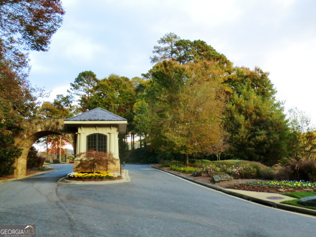 V 15 Village Club Drive Clayton GA 30525