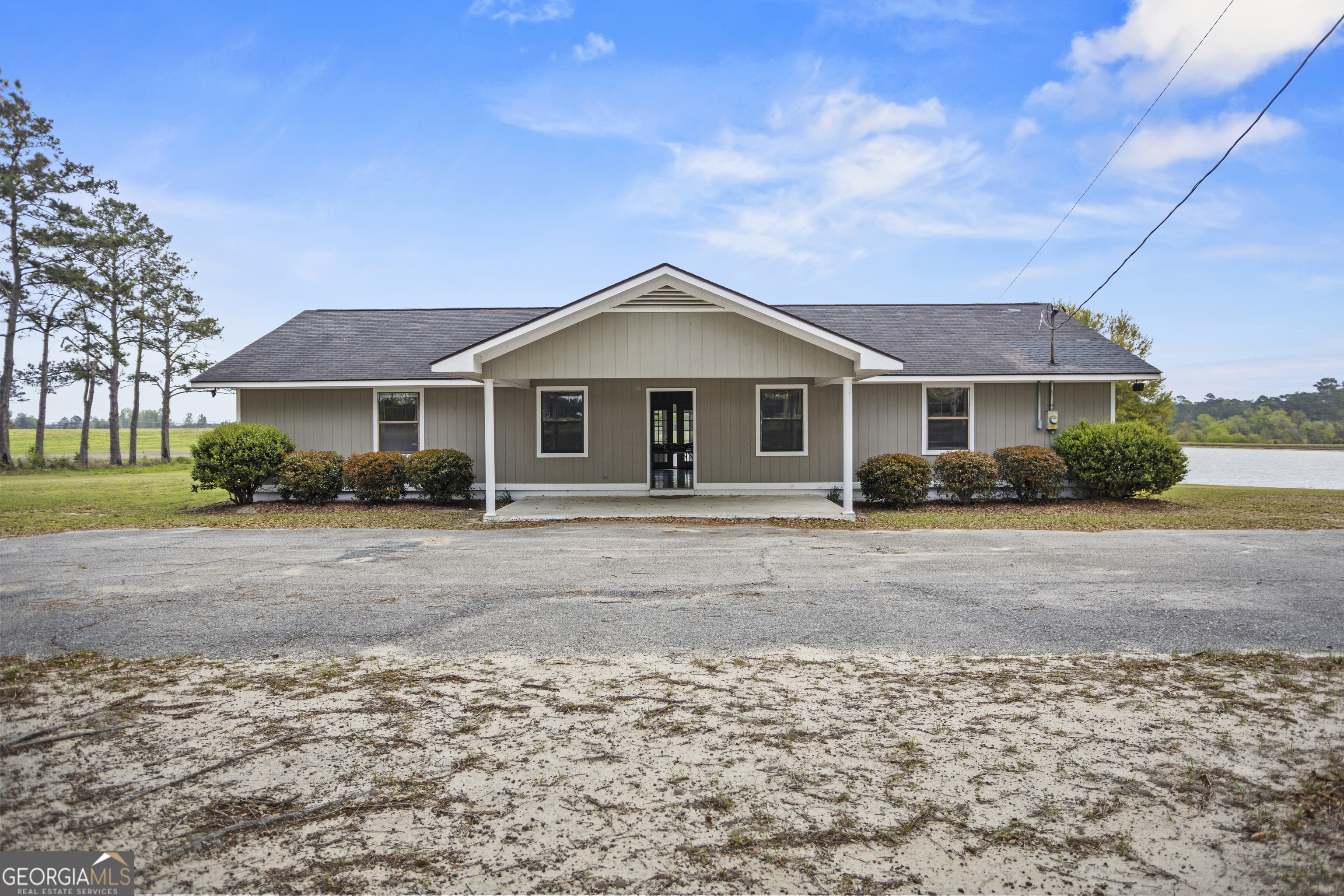 2206 Tellie Akins Road Claxton GA 30417