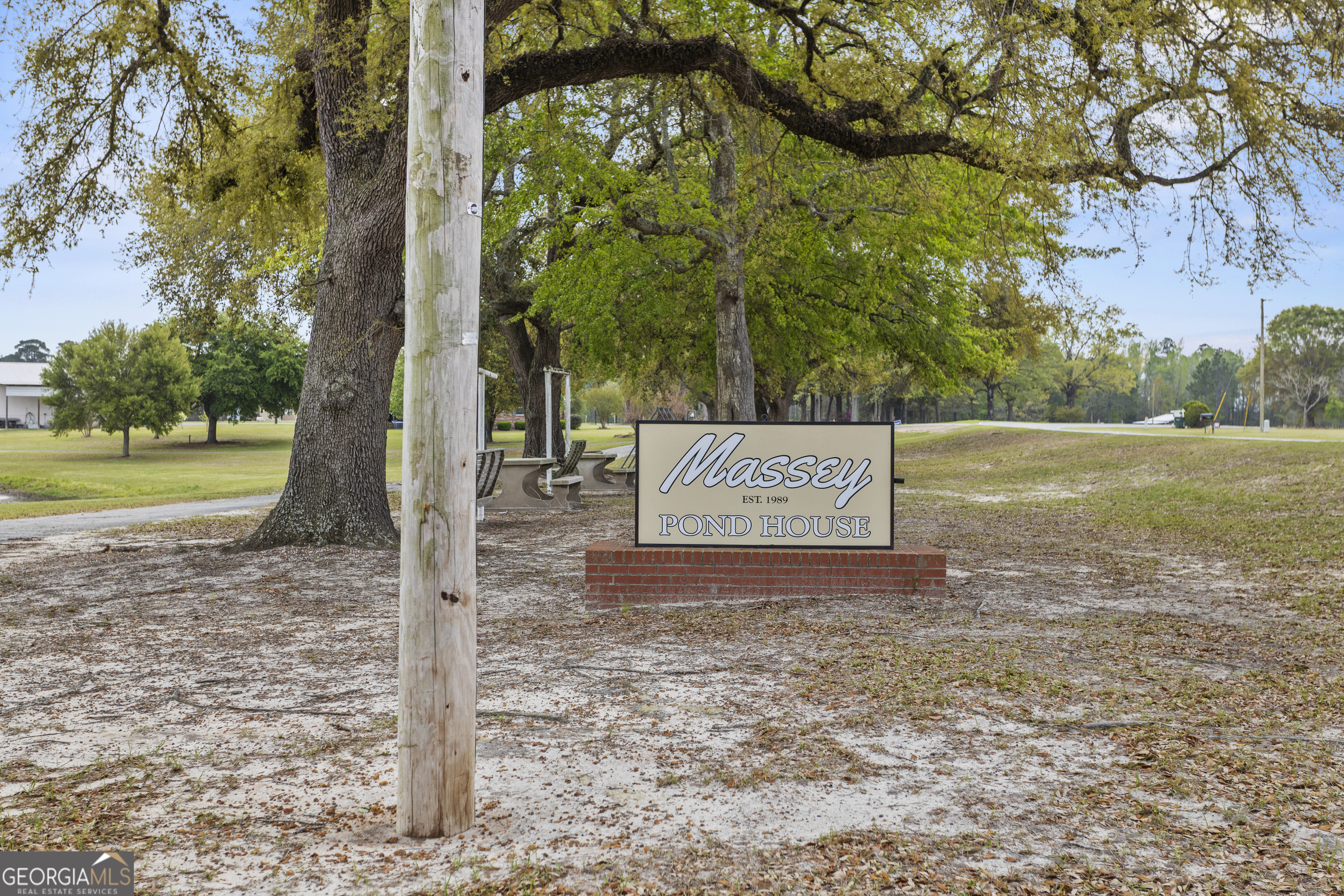 2206 Tellie Akins Road Claxton GA 30417
