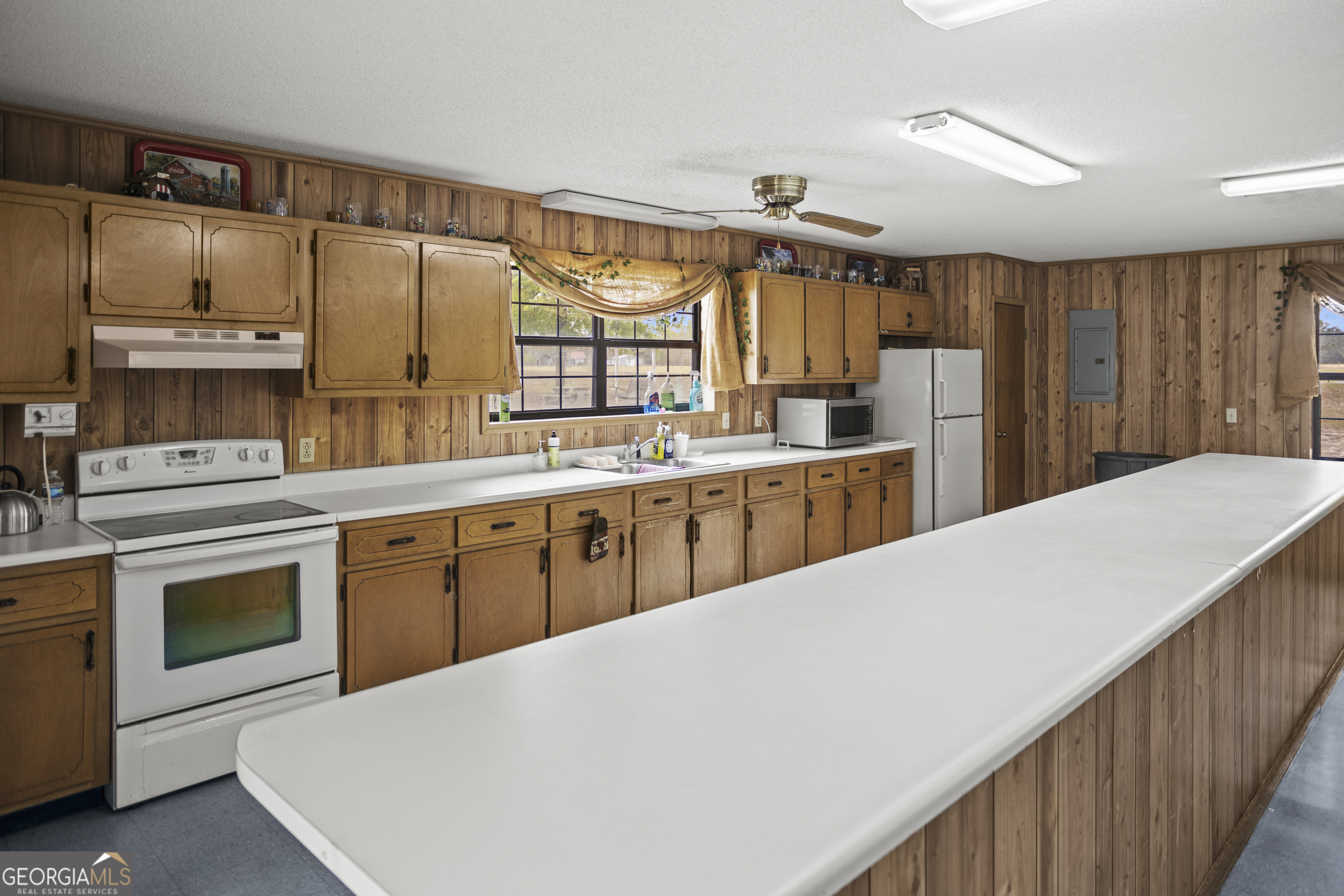 2206 Tellie Akins Road Claxton GA 30417