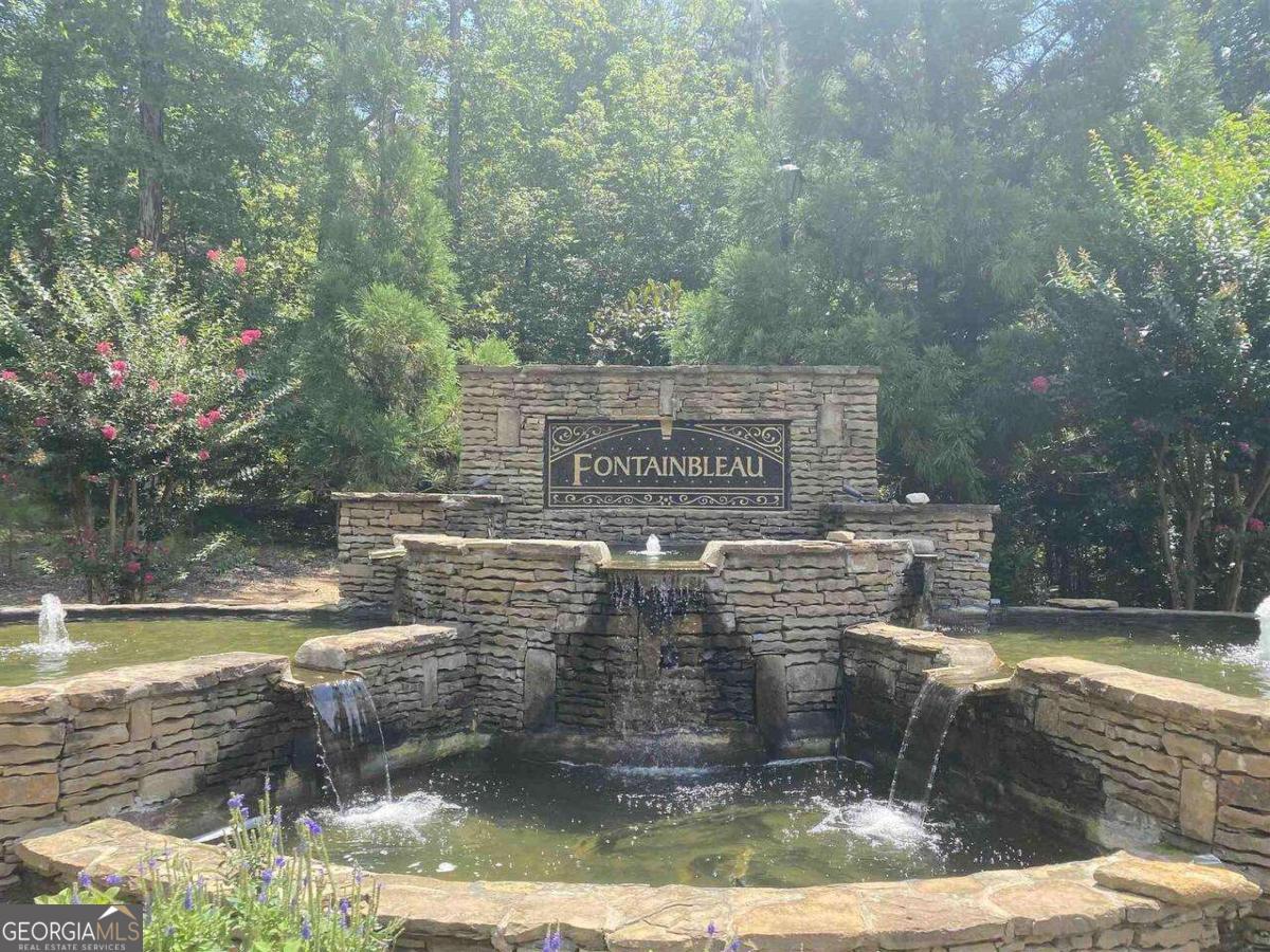 2086 Fontainbleau Drive Conyers GA 30094