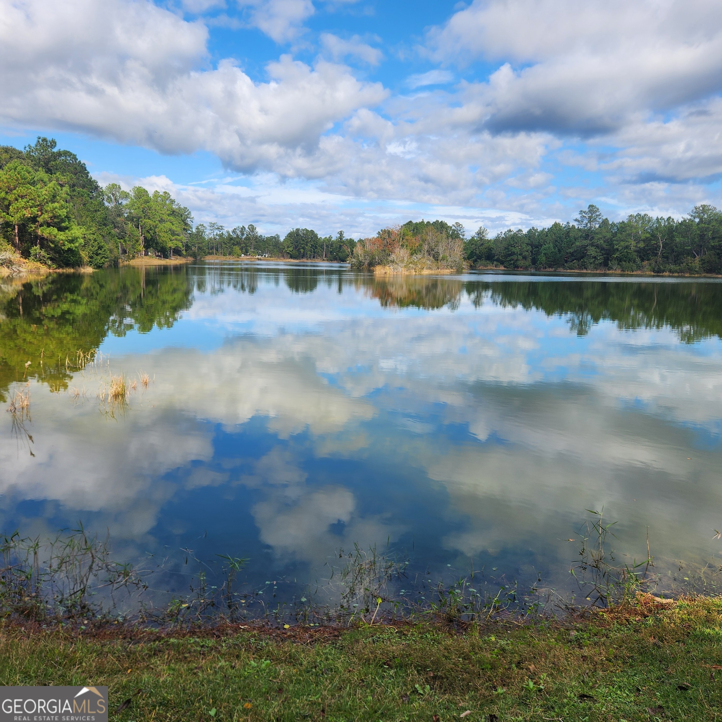 559 Lake Deborah Drive Folkston GA 31537