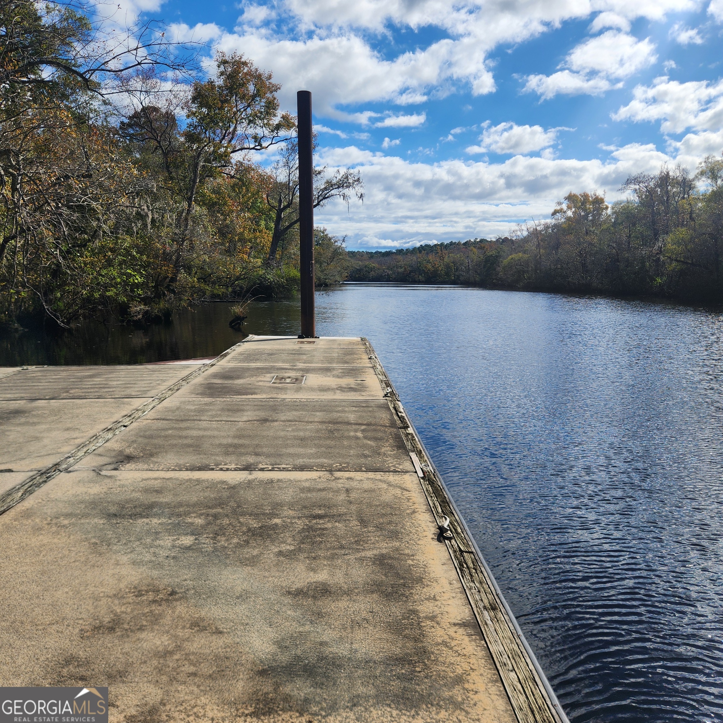 559 Lake Deborah Drive Folkston GA 31537