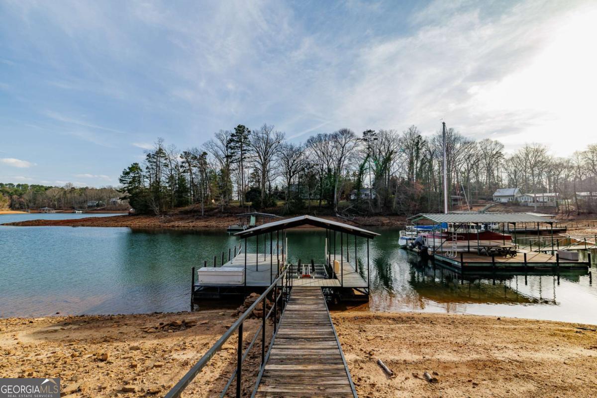 590 Rainbow Drive Hartwell GA 30643