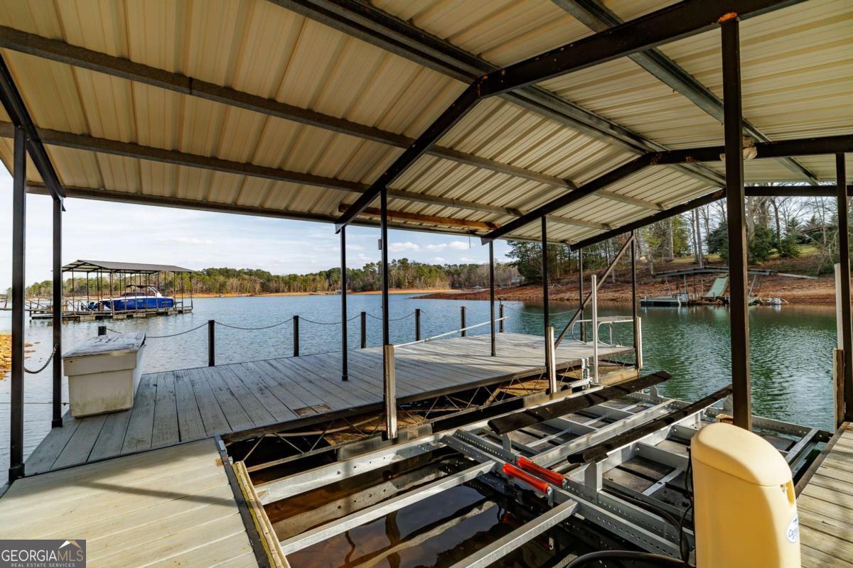 590 Rainbow Drive Hartwell GA 30643