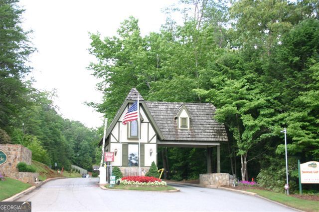 Lot 38 Bahn Erlenbruck Helen GA 30545