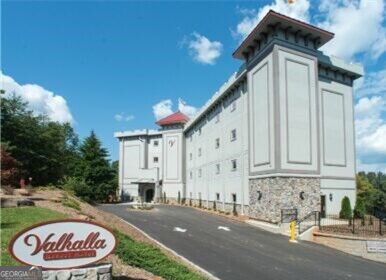 Lot 38 Bahn Erlenbruck Helen GA 30545