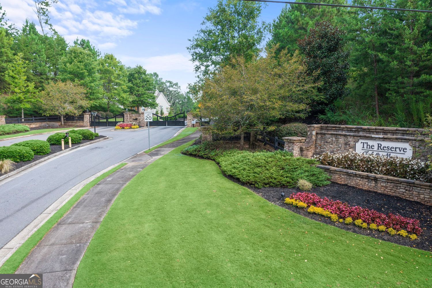 6930 Crestline Drive Dawsonville GA 30534