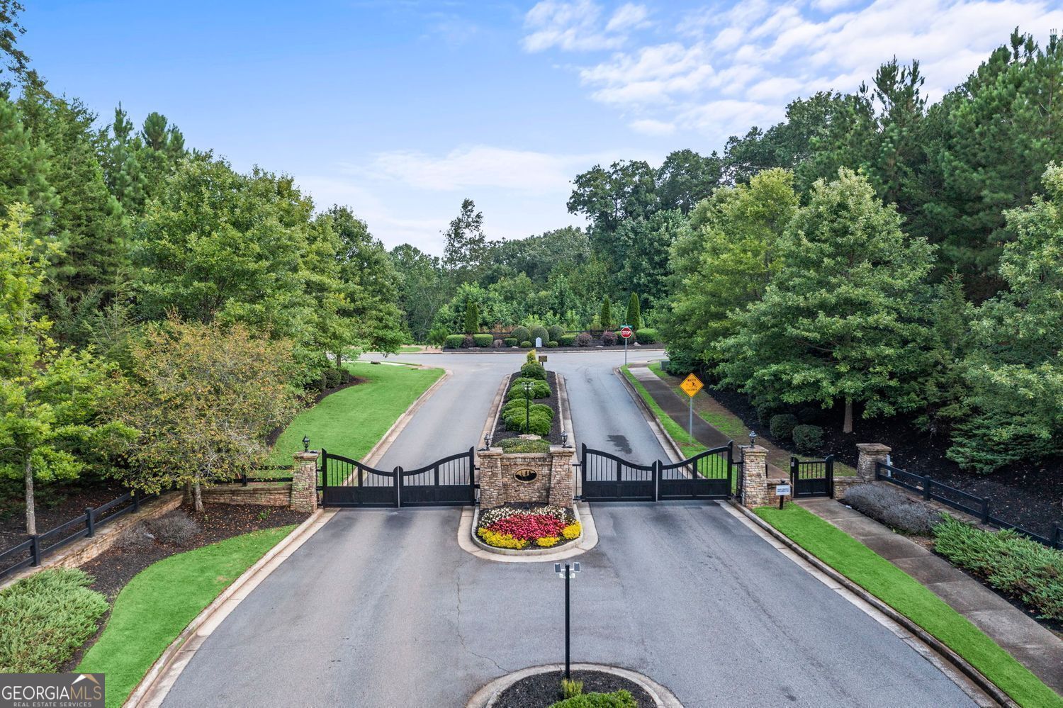 6930 Crestline Drive Dawsonville GA 30534