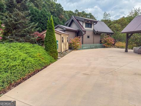 19 W. Highlands Way Scaly Mountain NC 28775