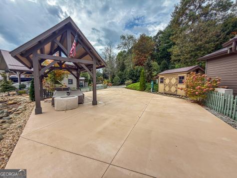 19 W. Highlands Way Scaly Mountain NC 28775