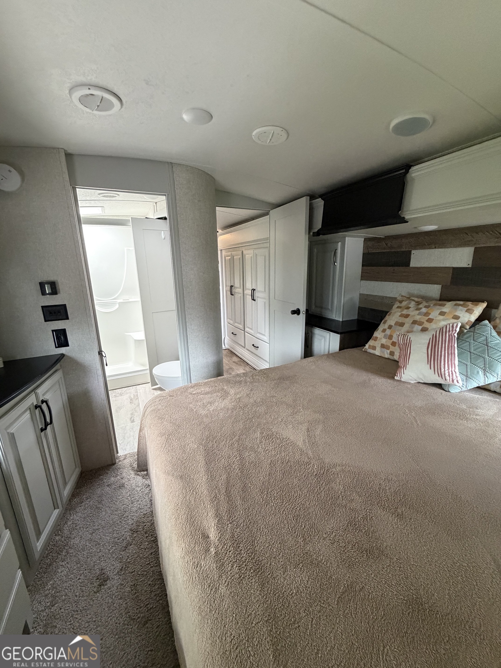 218 Mountain Creek Road Blairsville GA 30512