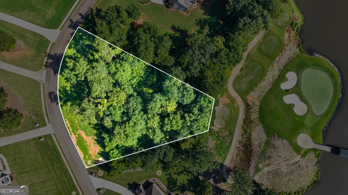 105 Birch Circle Forsyth GA 31029
