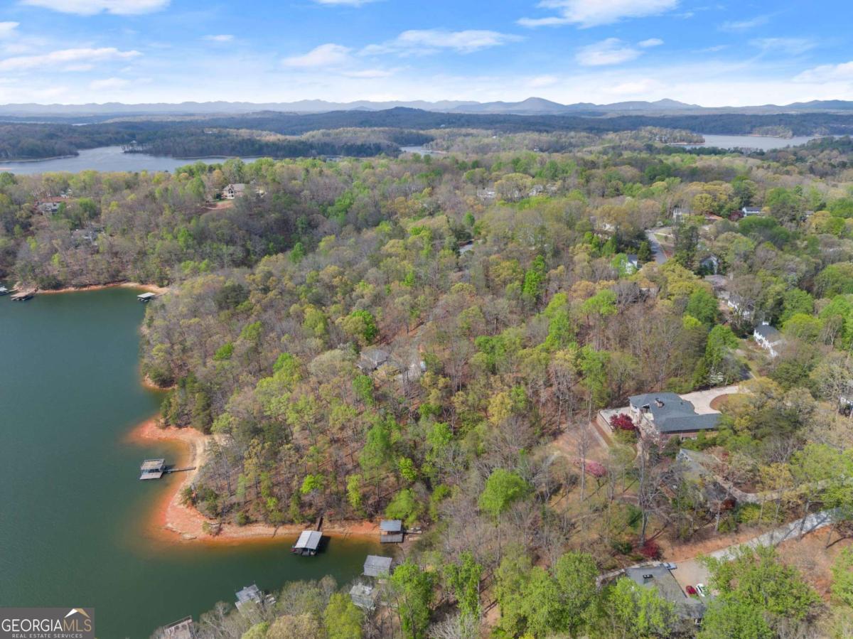 2527 Thompson Ovlk Gainesville GA 30506