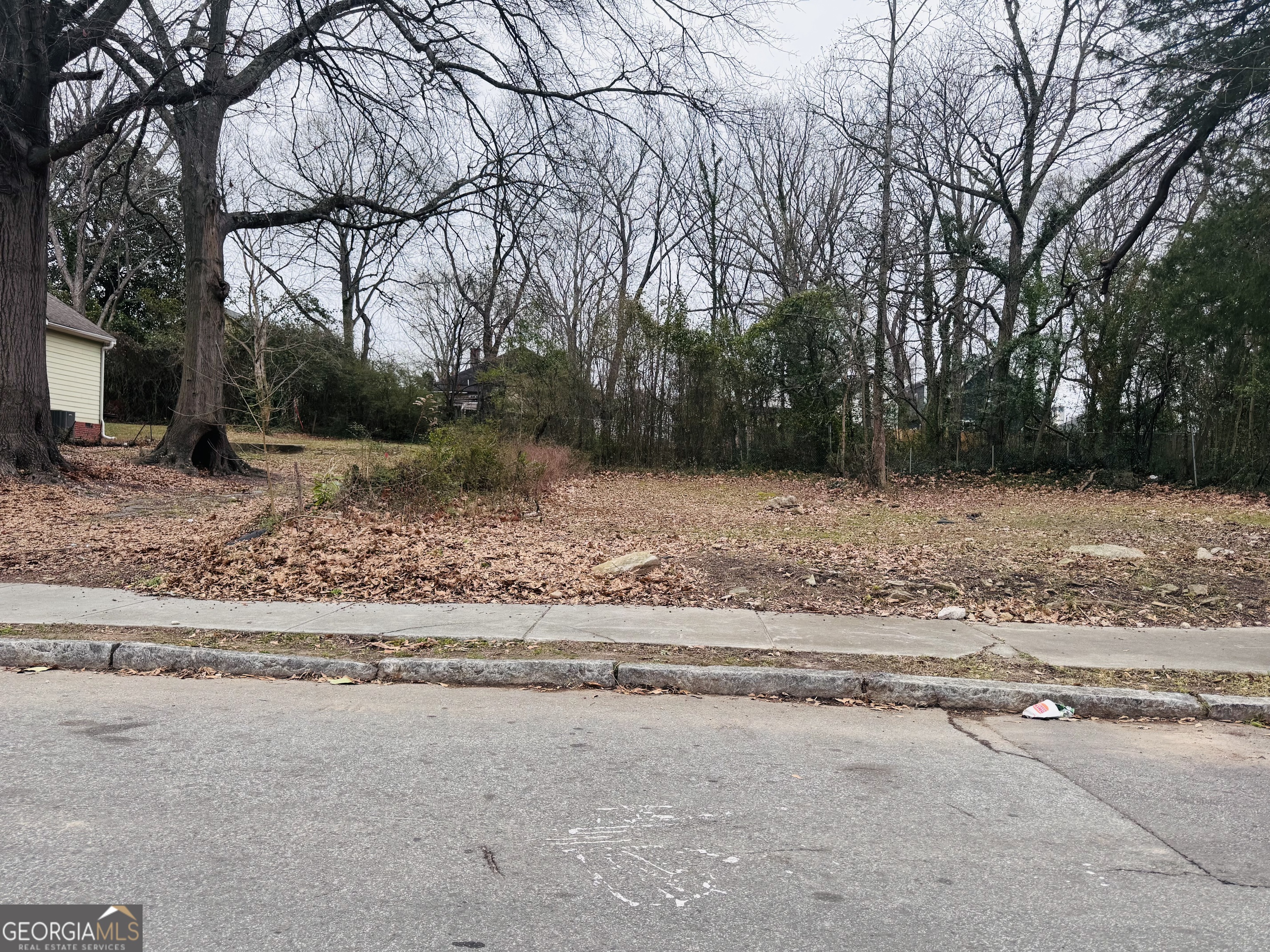 521 Paines Avenue NW Atlanta GA 30318
