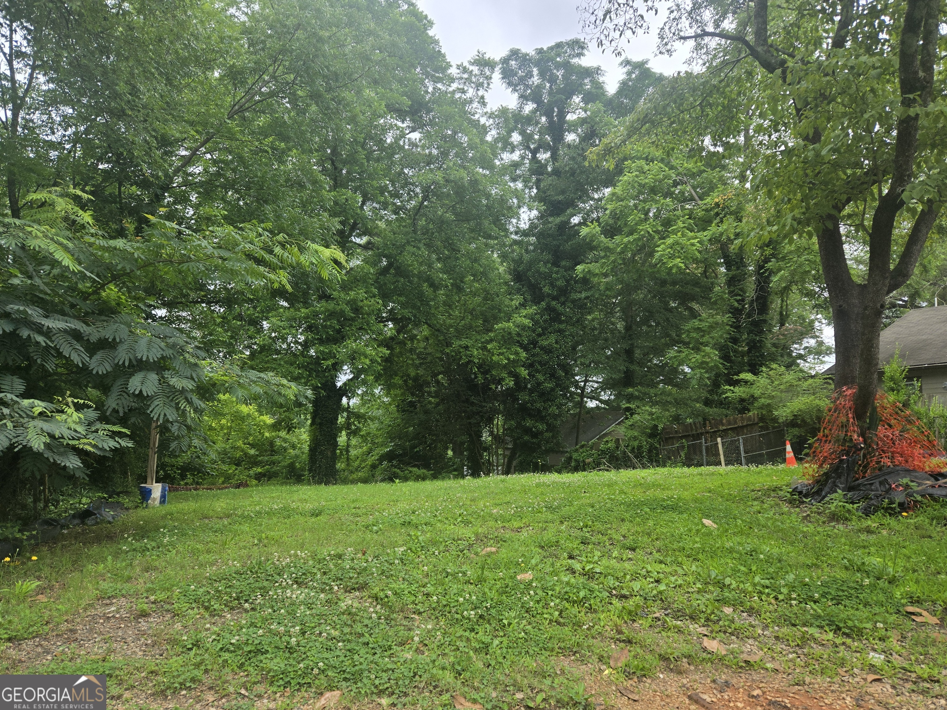 895 Center Hill Avenue NW Atlanta GA 30318