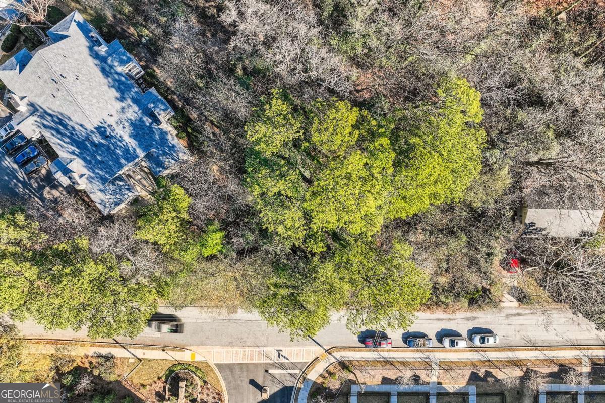 2093 Pine Cone Lane NE Atlanta GA 30319