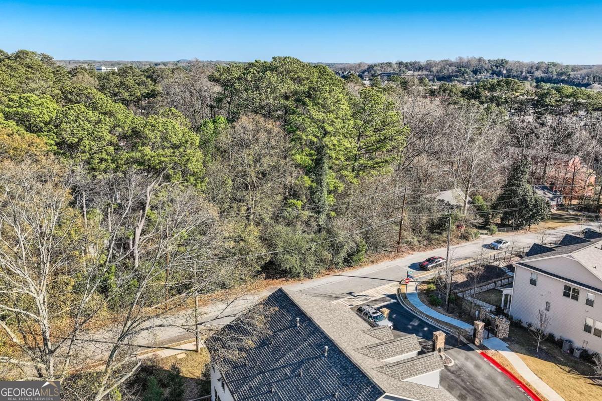 2093 Pine Cone Lane NE Atlanta GA 30319