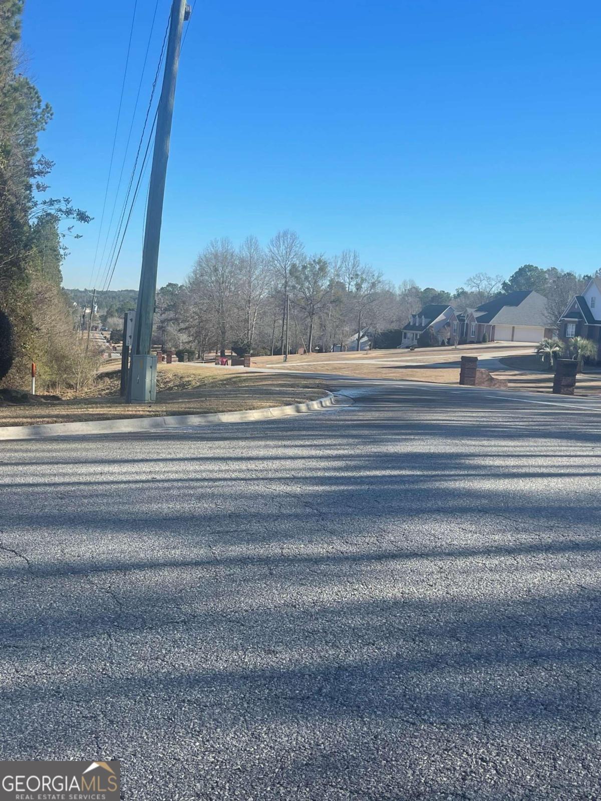 168 Waters Pointe Lizella GA 31052