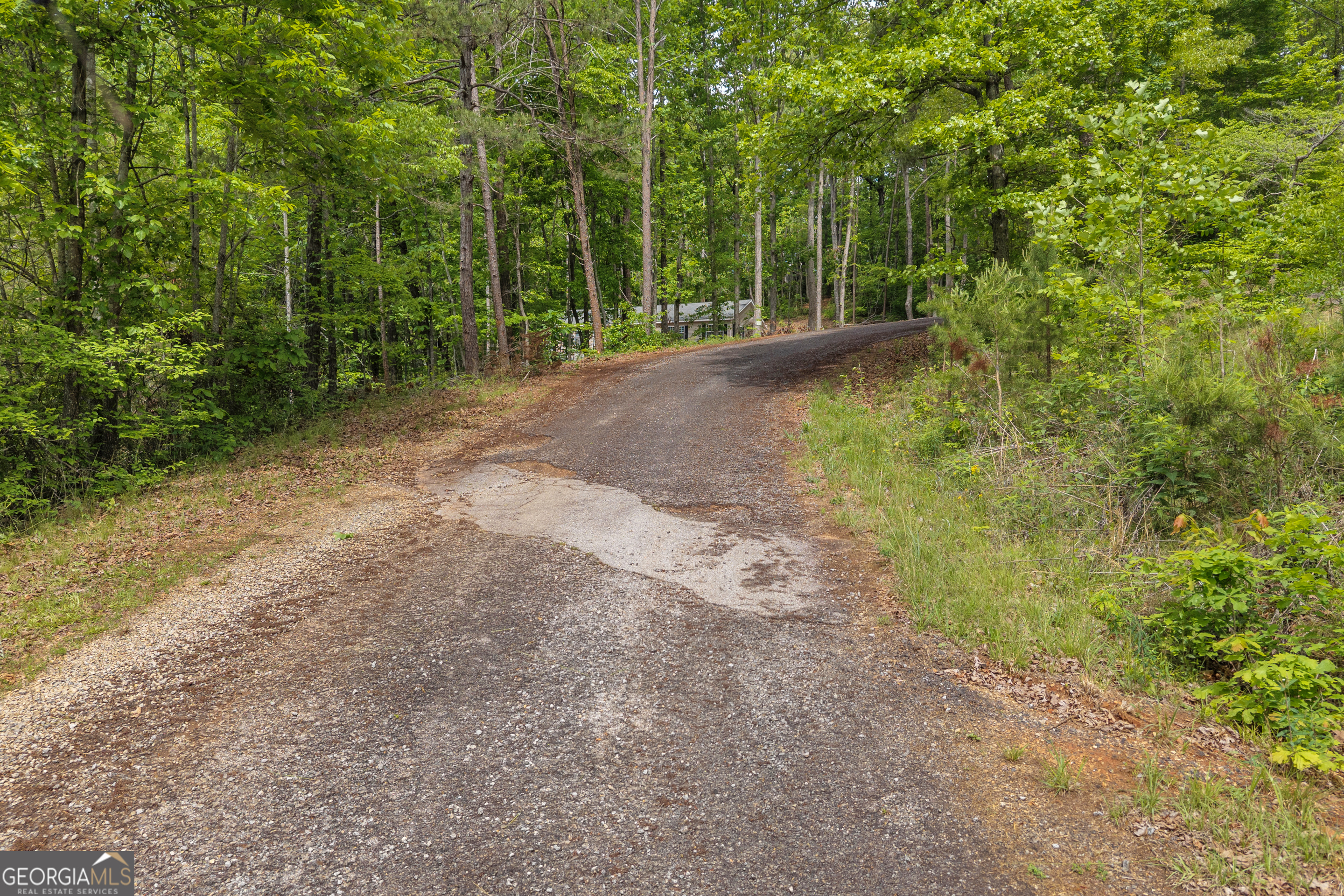 749 Cherokee Road Toccoa GA 30577