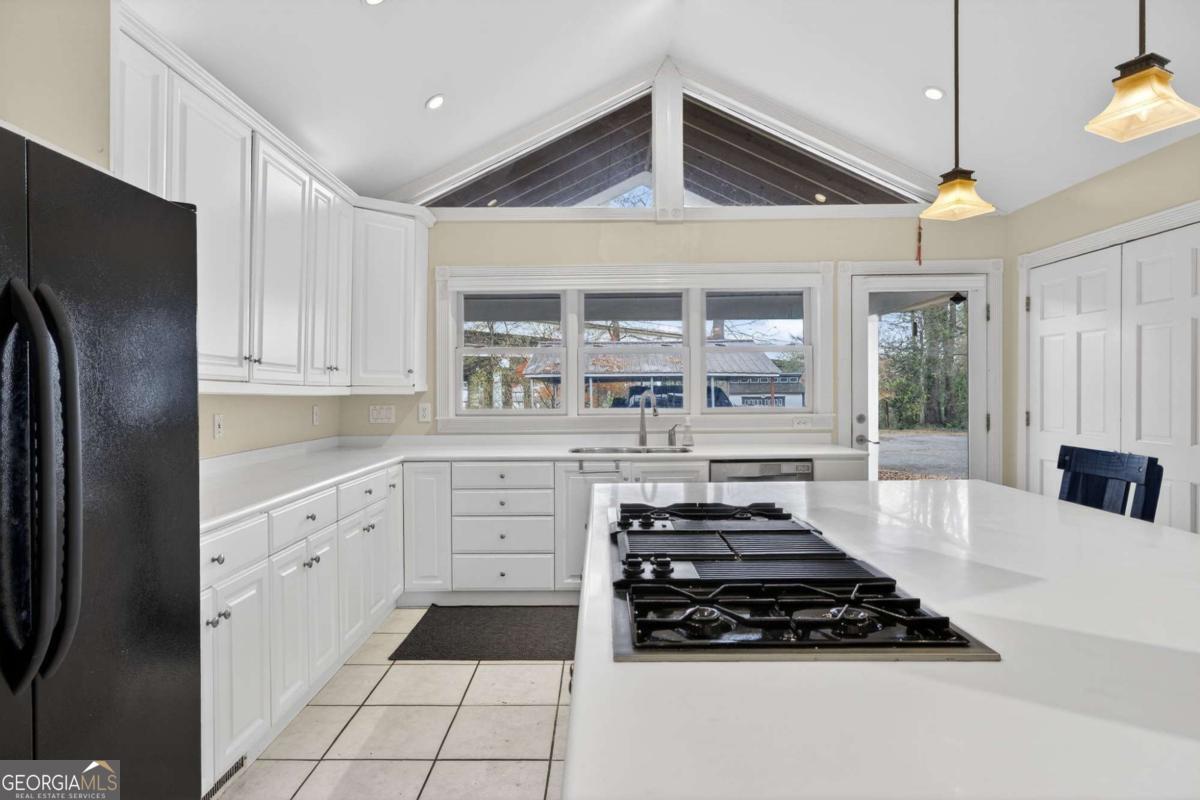 1040 Lindridge Drive NE Atlanta GA 30324