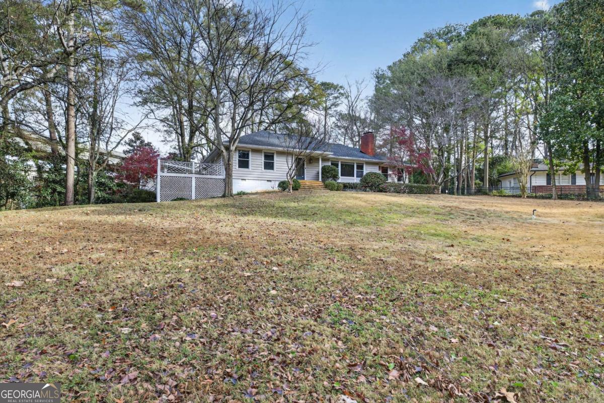 1040 Lindridge Drive NE Atlanta GA 30324