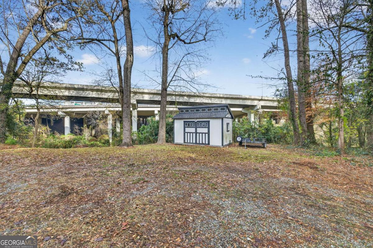 1040 Lindridge Drive NE Atlanta GA 30324