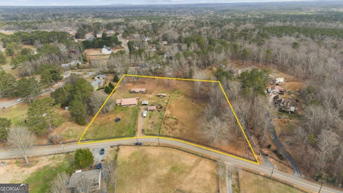 7578 Bates Drive Alpharetta GA 30004