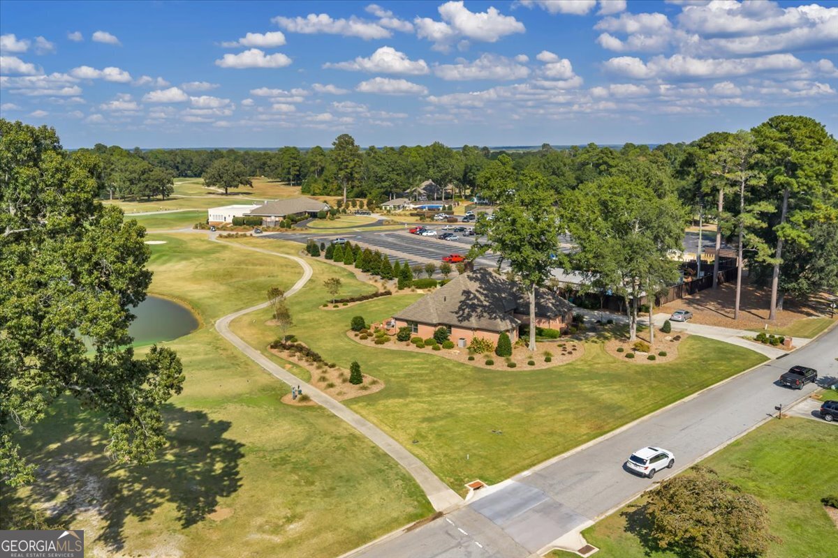 215 Falcon Crest Warner Robins GA 31088