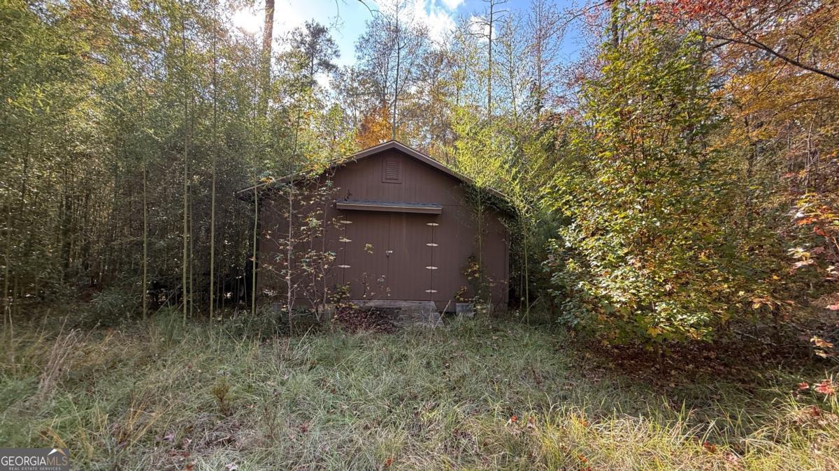 618 S Steel Bridge Road Eatonton GA 31024