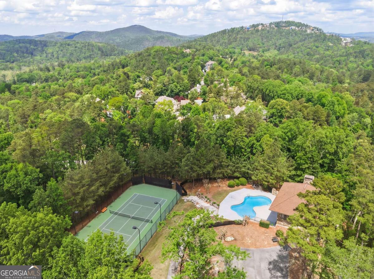 12 Signal Mountain Circle Cartersville GA 30121