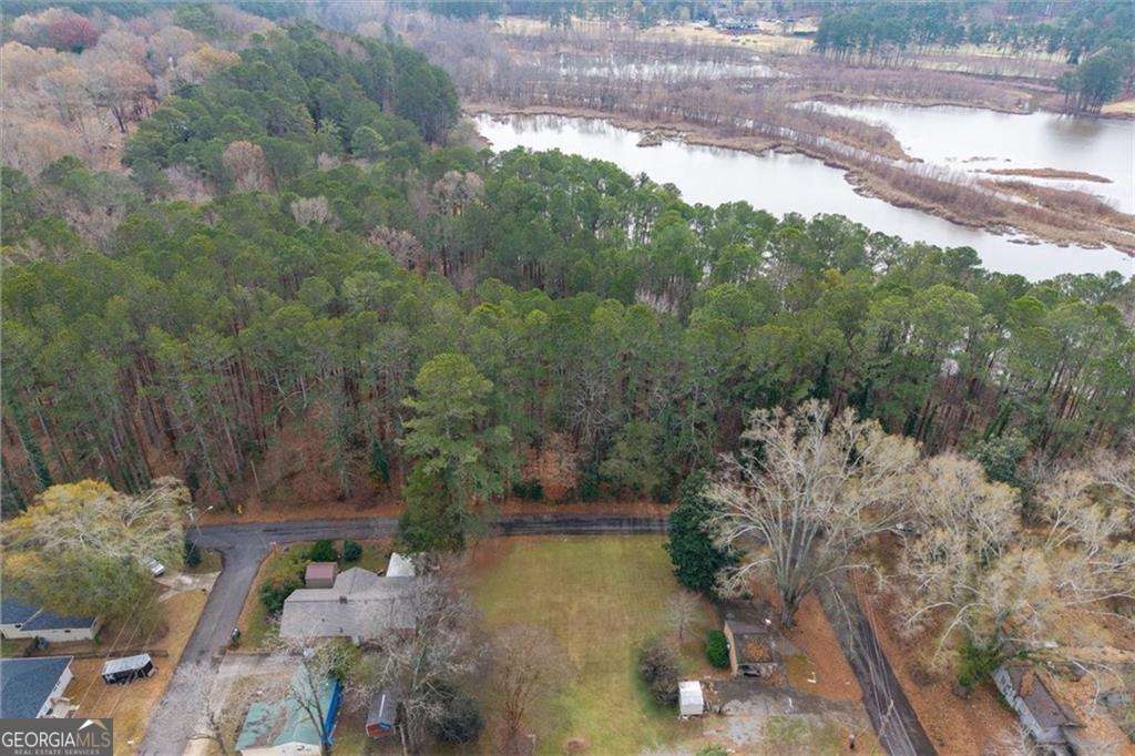 4120 South Lake Shore Drive Acworth GA 30101
