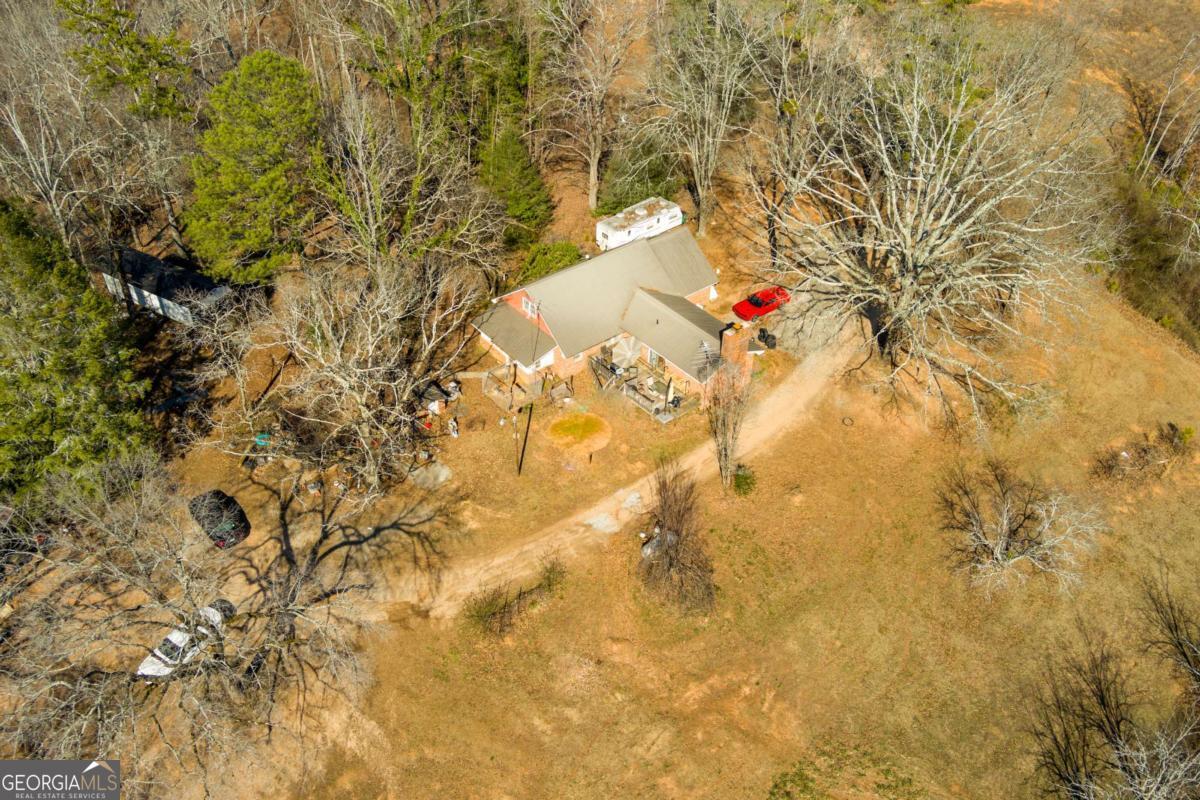 170 Sperin Cabinet Road Ball Ground GA 30107