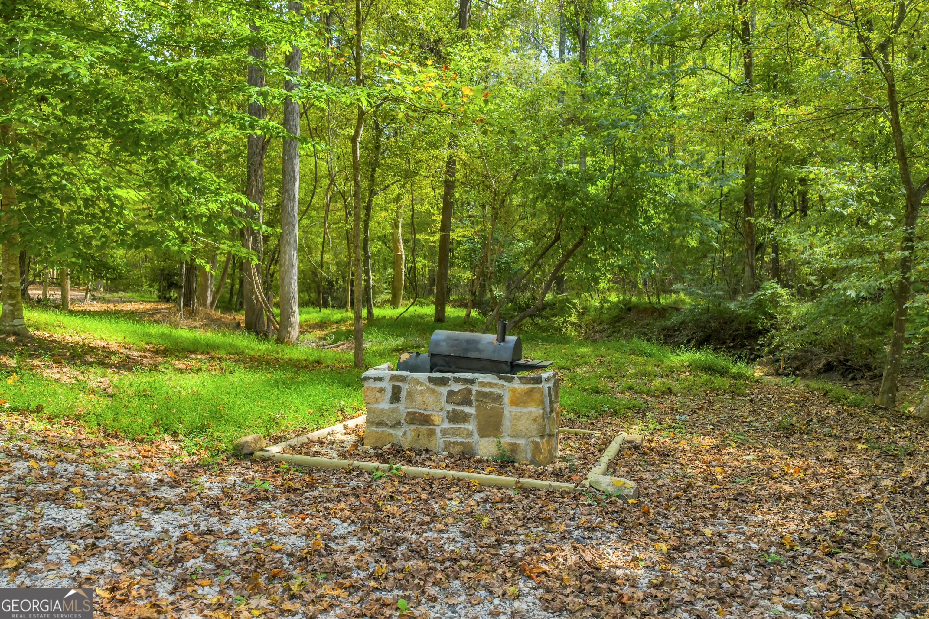 1542 Silver Hill Road Stone Mountain GA 30087