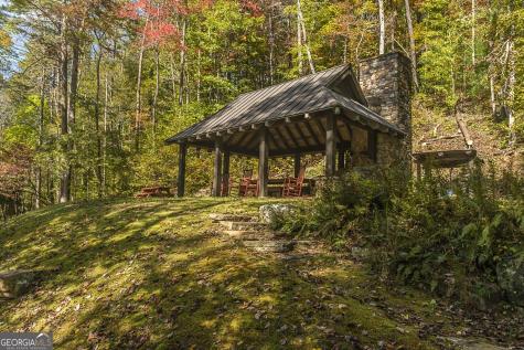 19R Settlement Trail Ellijay GA 30536