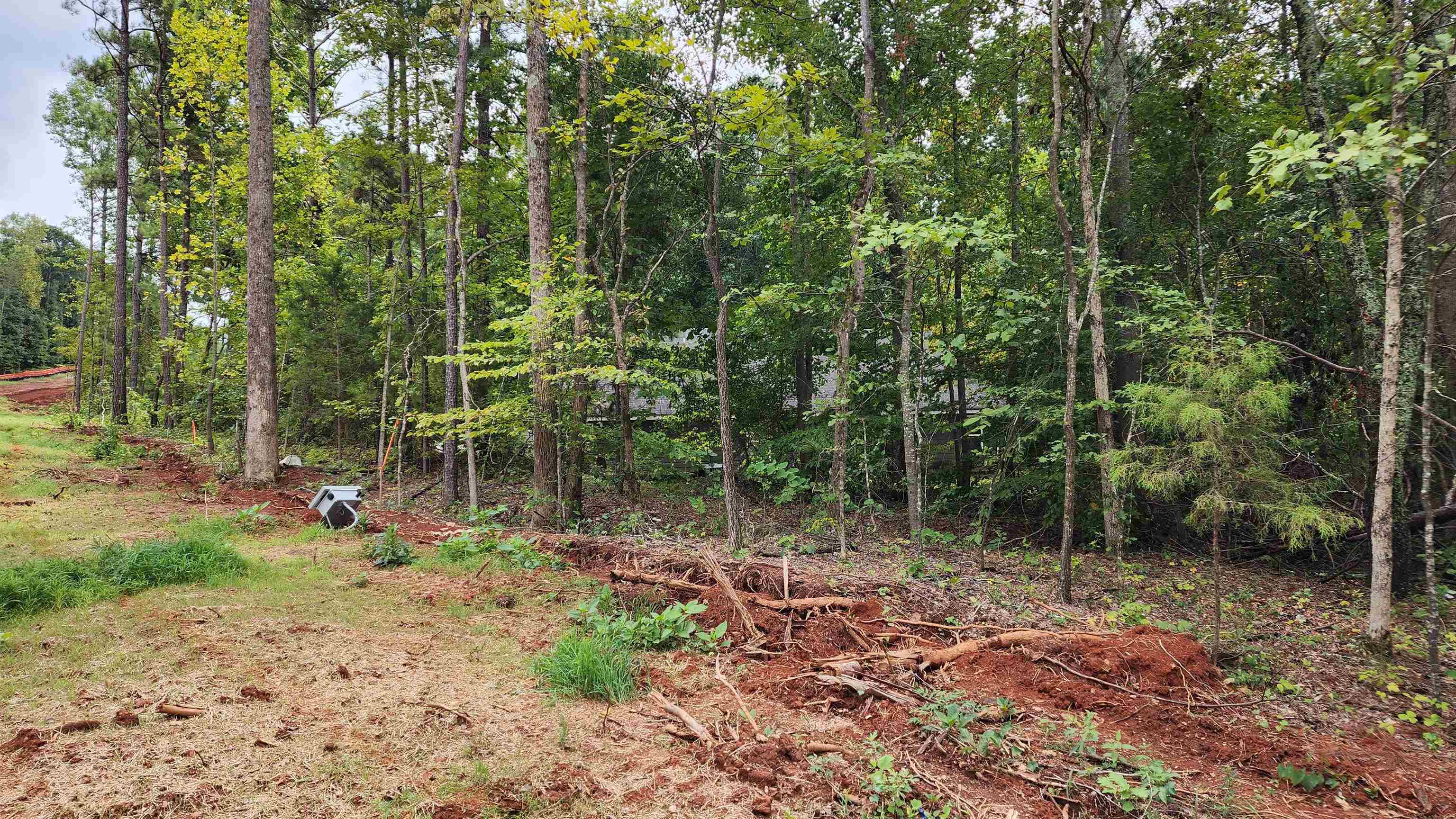 1661 Friendship Road Hoschton GA 30548