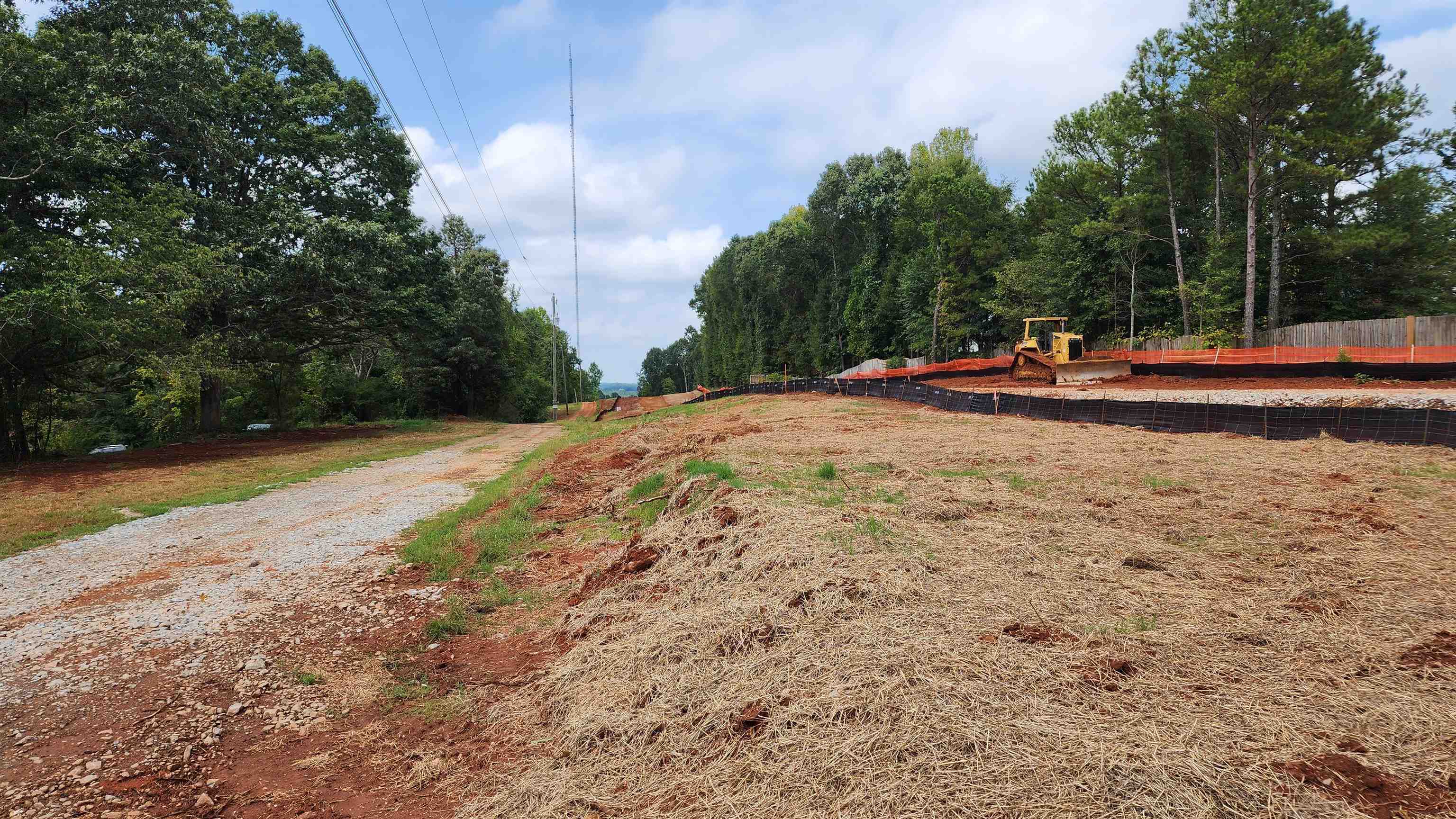 1661 Friendship Road Hoschton GA 30548