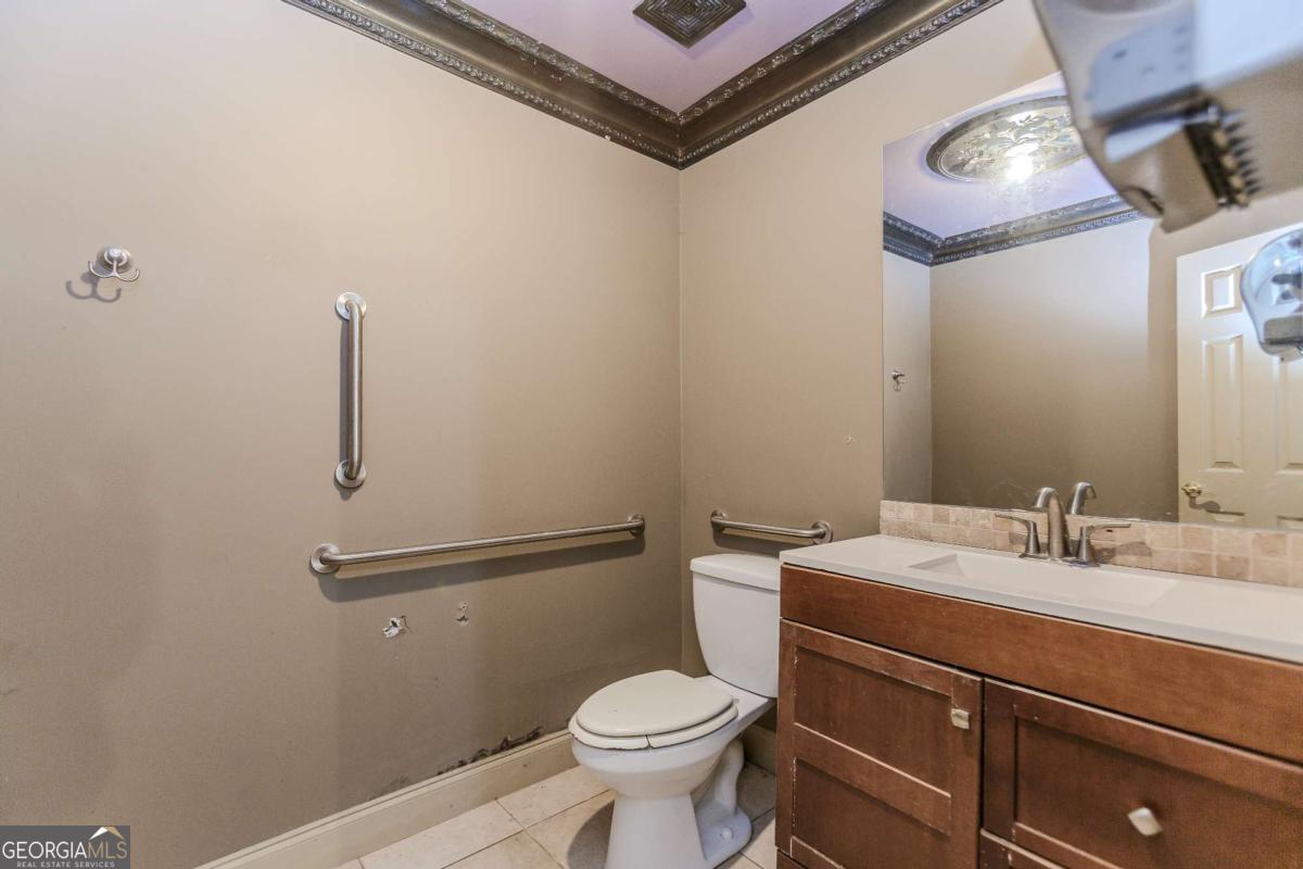 621 Loganville Highway Winder GA 30680
